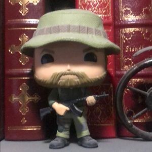 Meet your Posher, Magdiel